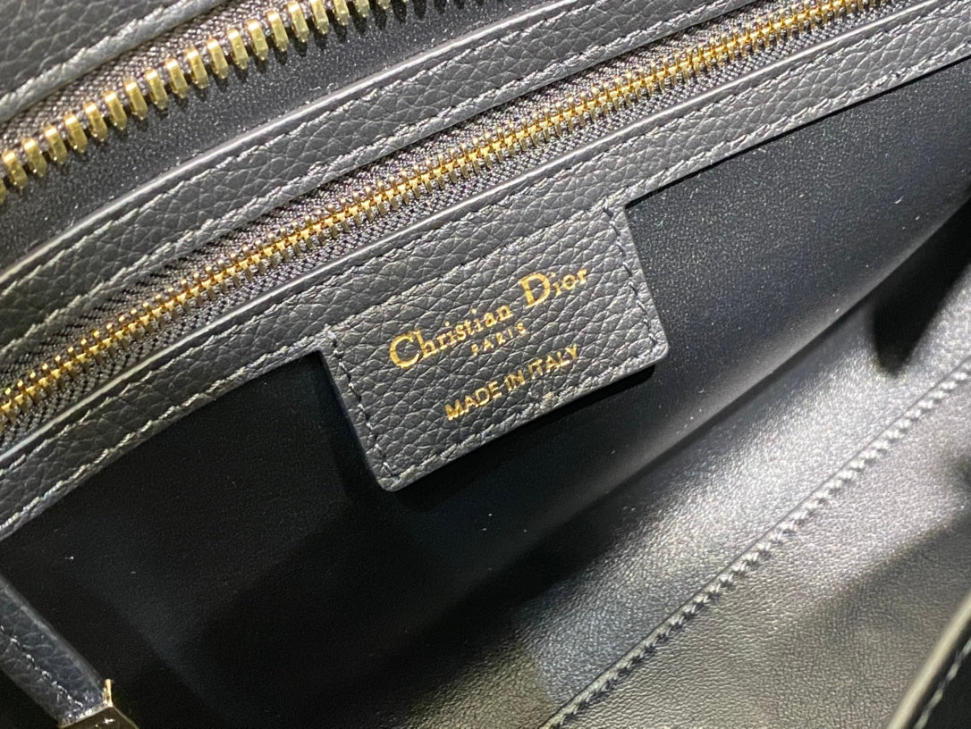 2026 Exquisite+leather+bags-137