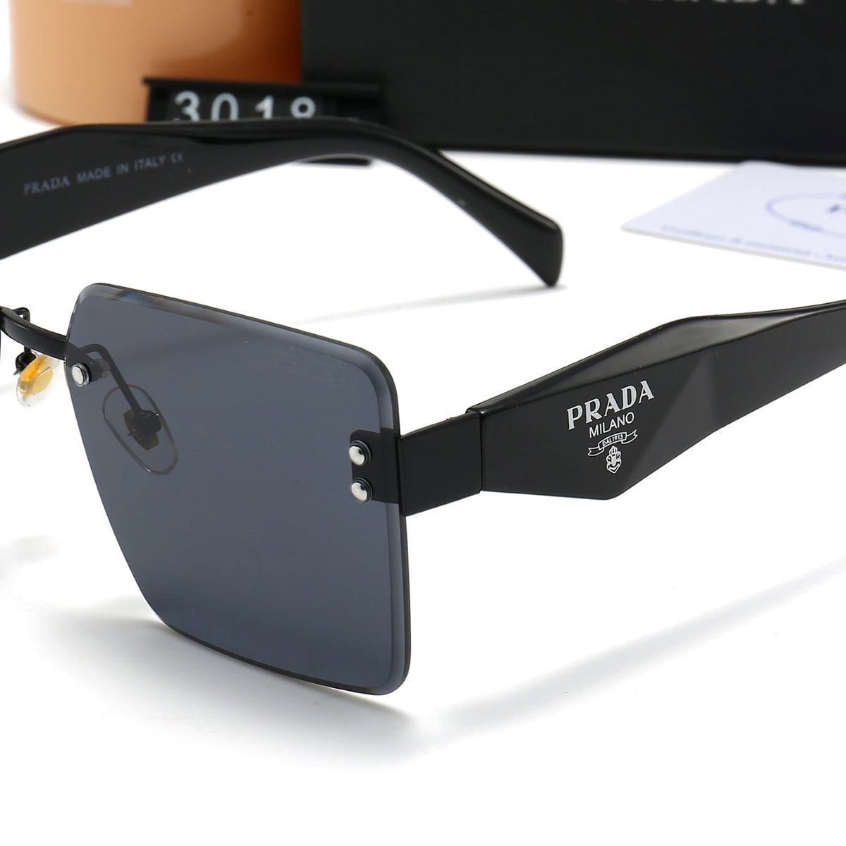 2026 6 colors new sunglasses 3018