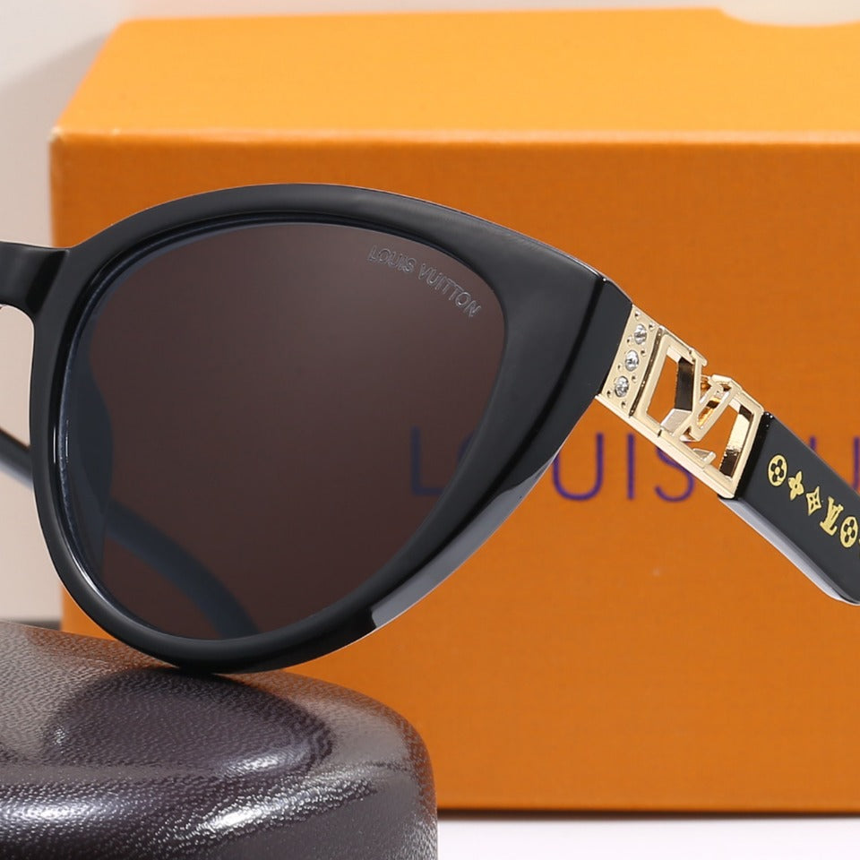 2026 Diamond Hollow Letter Frame Sunglasses
