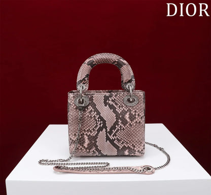 2026 Exquisite+leather+bags-112