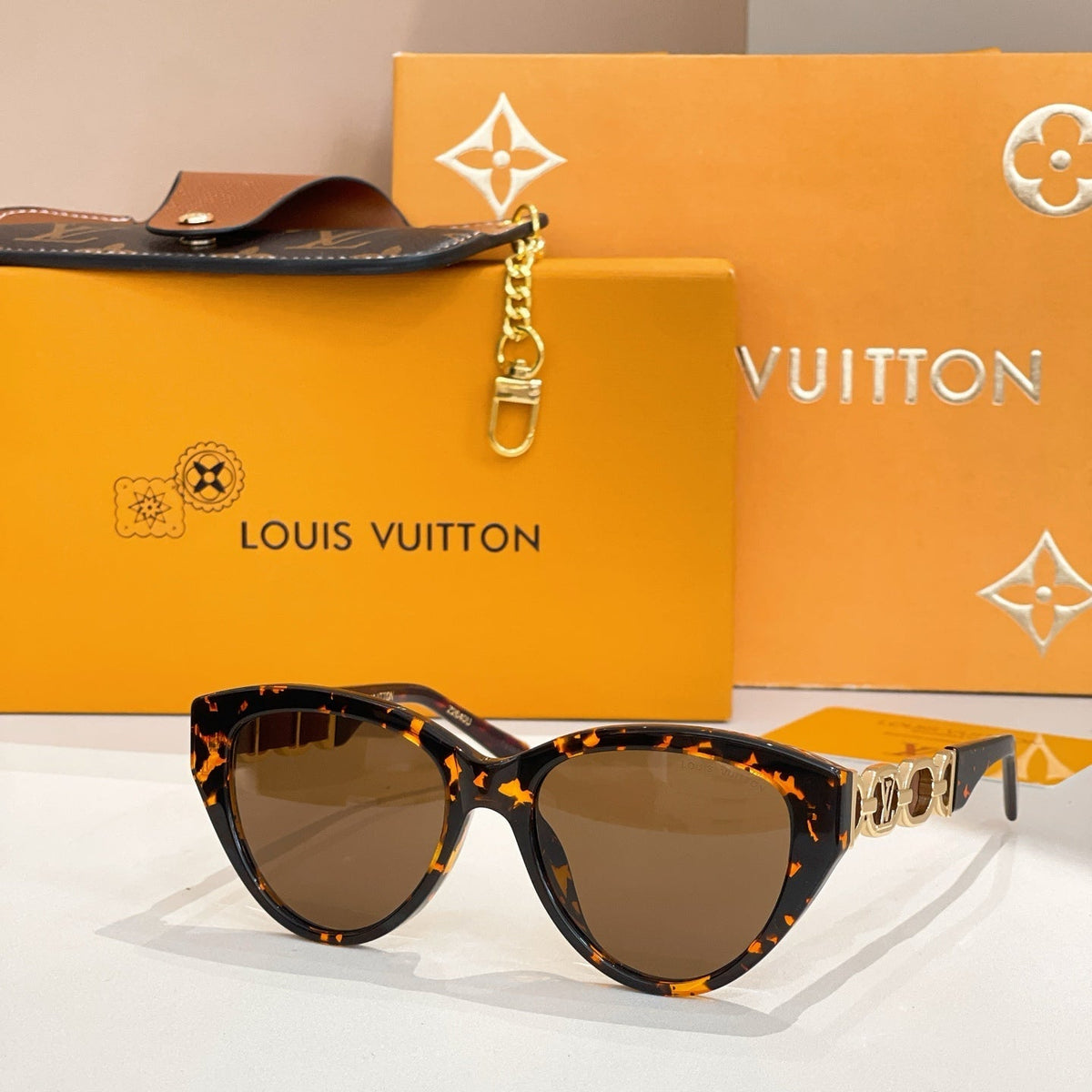 2024 Cat Shaped Sunglasses