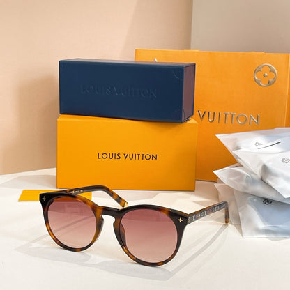 2026 Simple new sunglasses