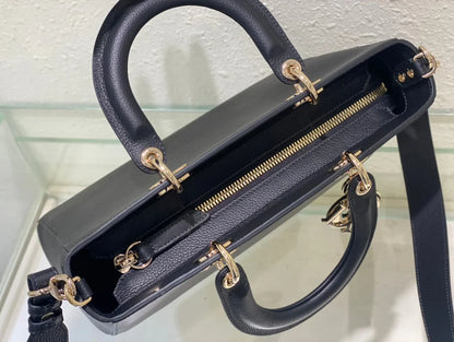 2026 Exquisite+leather+bags-137