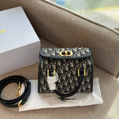 2026 Exquisite+leather+bags-680