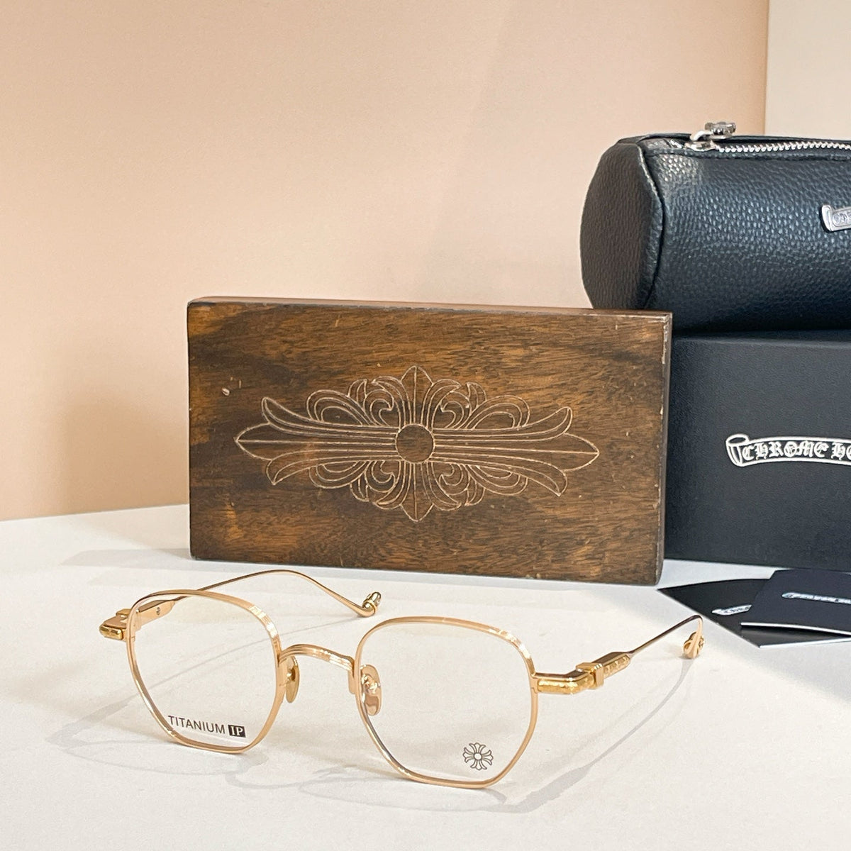 2026 New transparent metal sunglasses