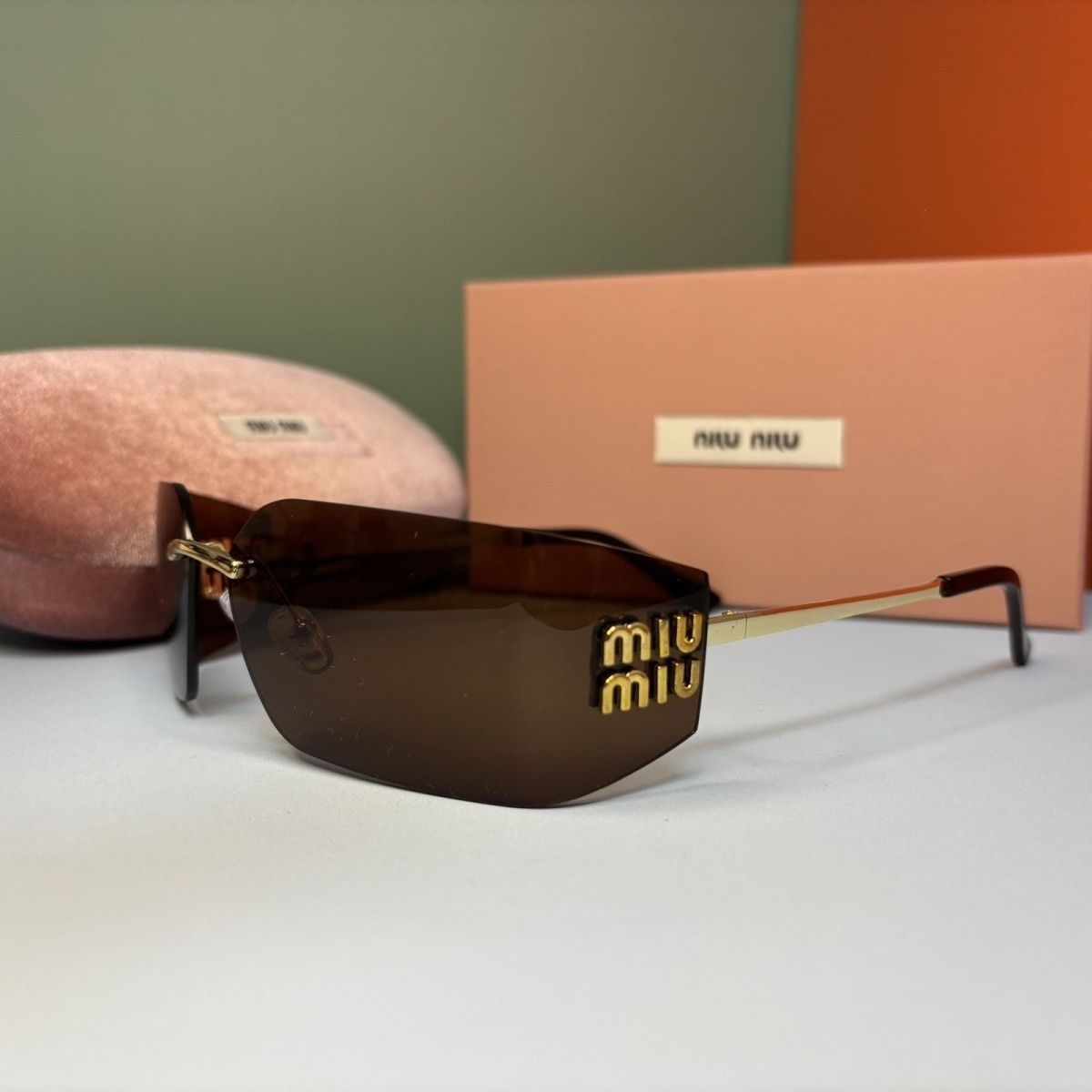 2026 Fashionable Frameless Trendy Sunglasses