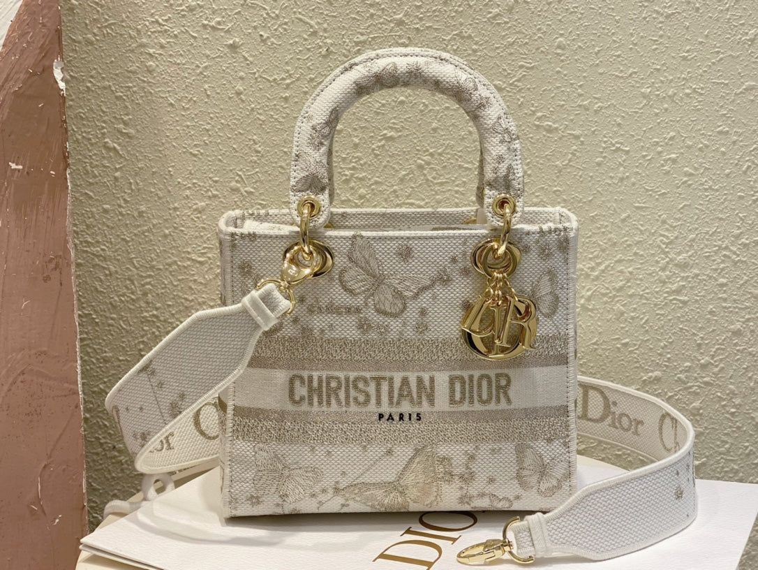 2026 Exquisite+leather+bags-141