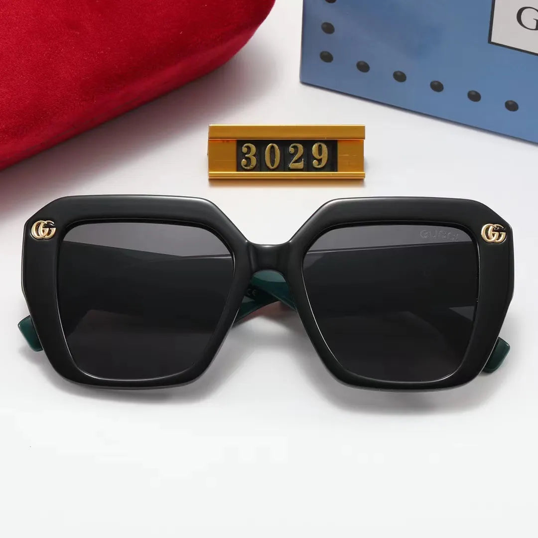 2026 Striped Frame Vintage Sunglasses