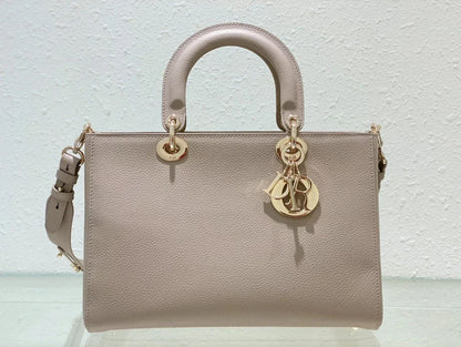 2026 Exquisite+leather+bags-136