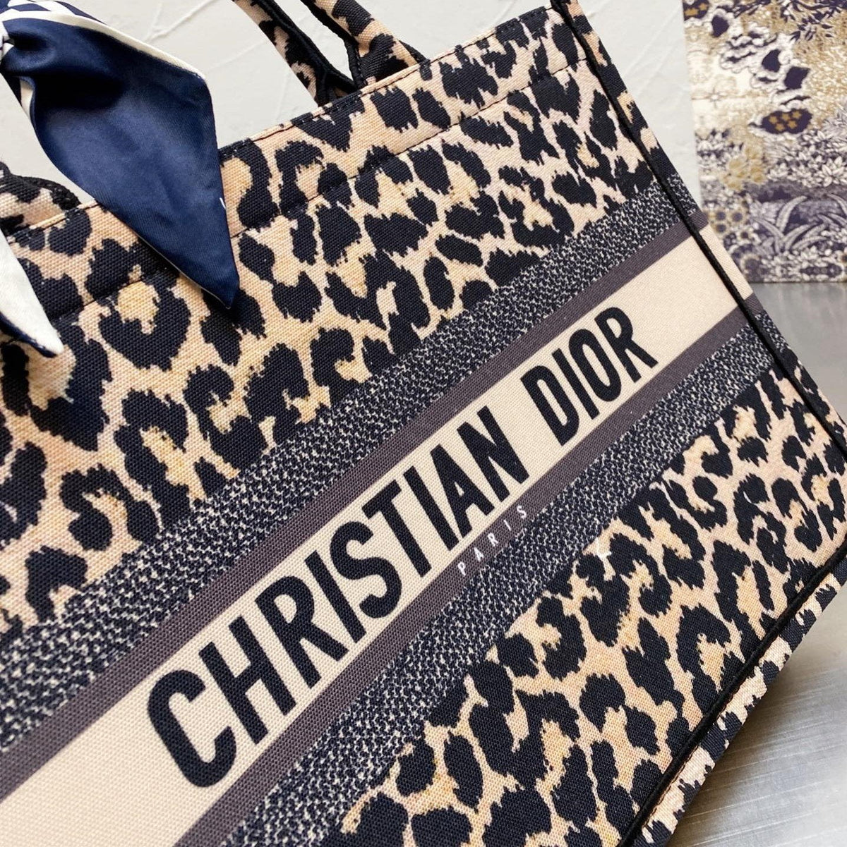 2026 Exquisite+leather+bags-529