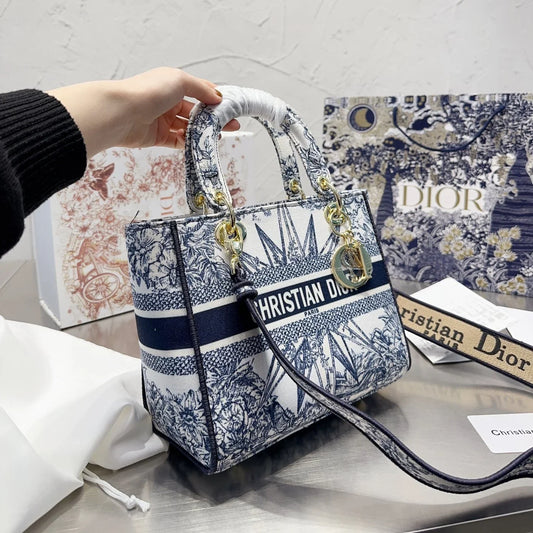 2026 Exquisite+leather+bags-614