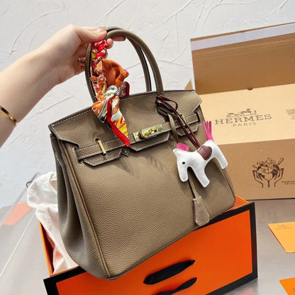 2026 Exquisite+leather+bags-648