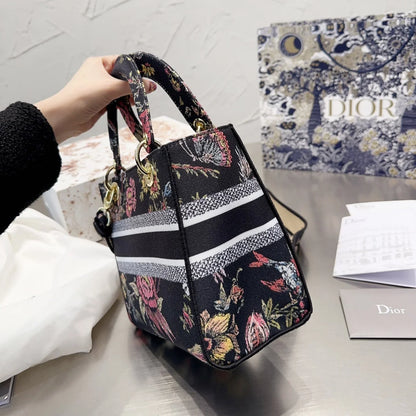 2026 Exquisite+leather+bags-615