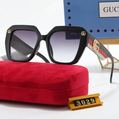 2026 Striped Frame Vintage Sunglasses