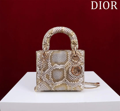 2026 Exquisite+leather+bags-110
