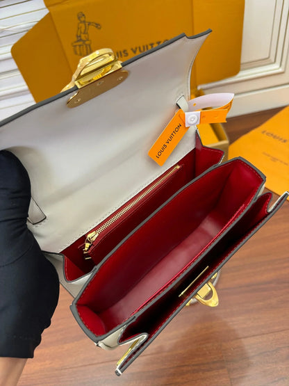 2026 Exquisite+leather+bags-155