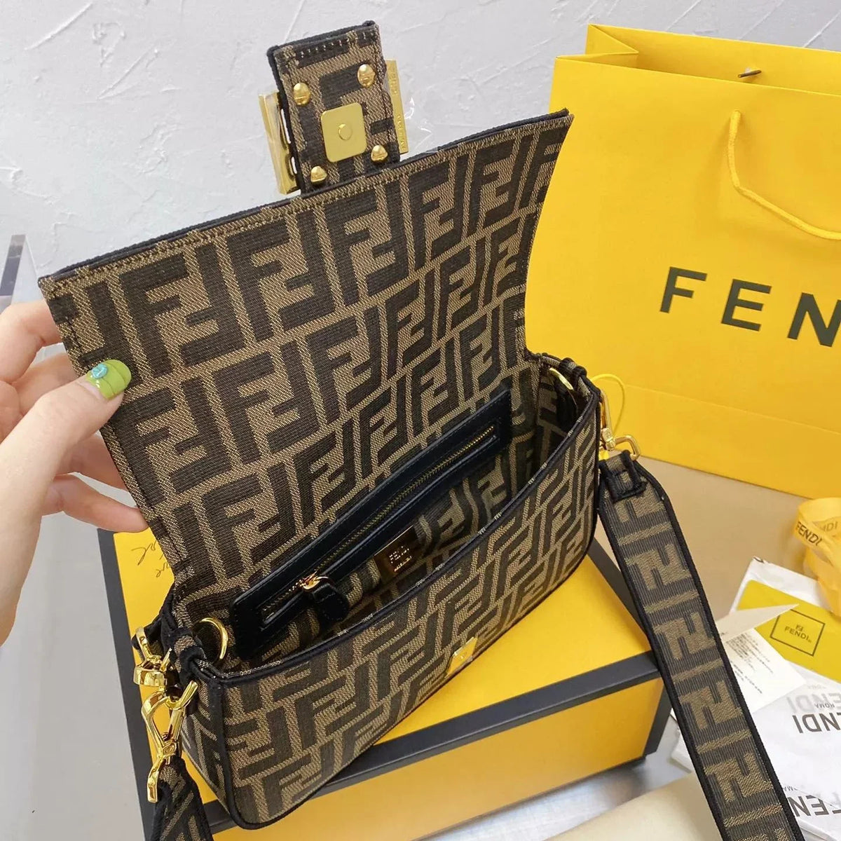 2026 Exquisite+leather+bags-584
