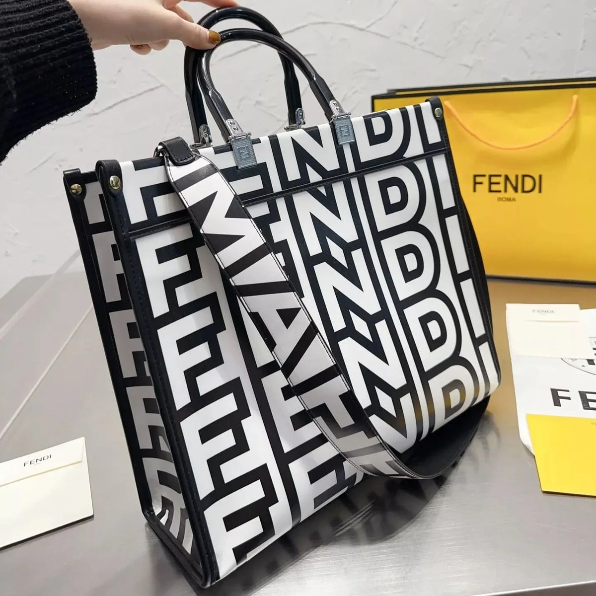 2026 Exquisite+leather+bags-585