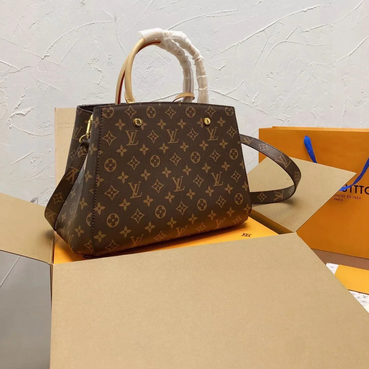2026 Exquisite+leather+bags-570