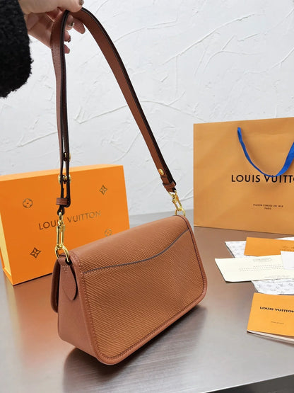 2026 Exquisite+leather+bags-485