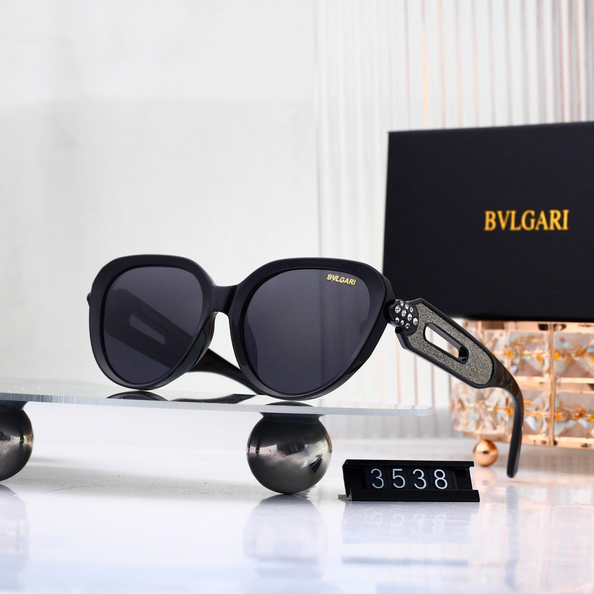 2026 Full Frame Square Gradient Sunglasses