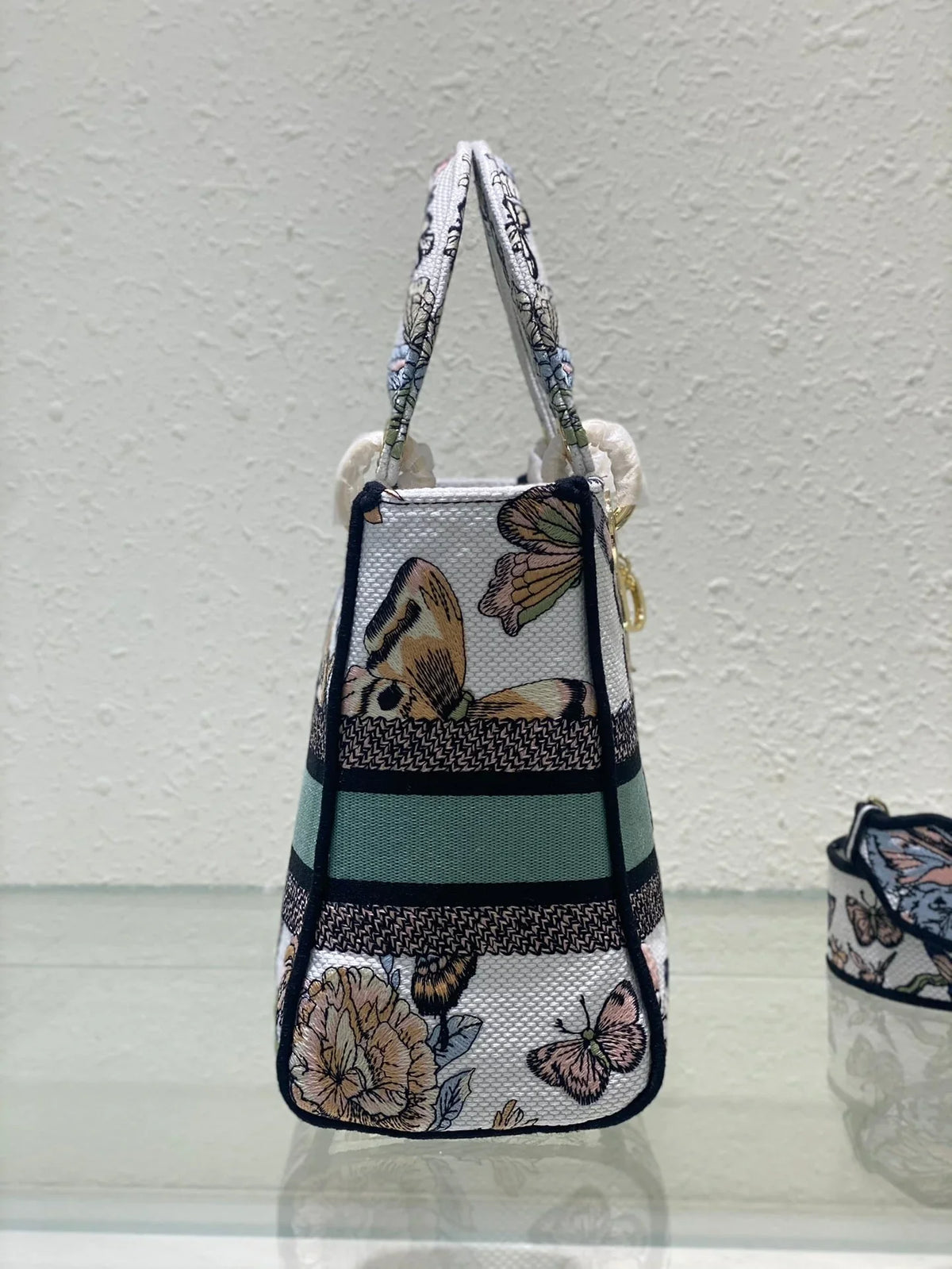 2026 Exquisite+leather+bags-139