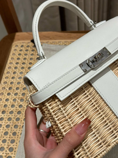 2026 Exquisite+leather+bags-38