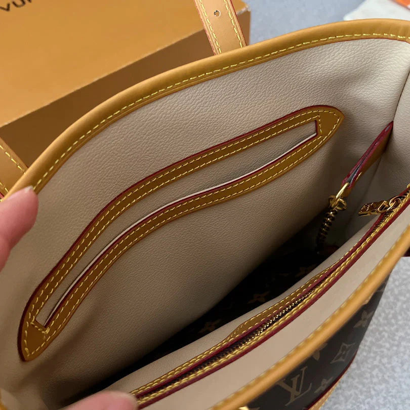 2026 Exquisite+leather+bags-537
