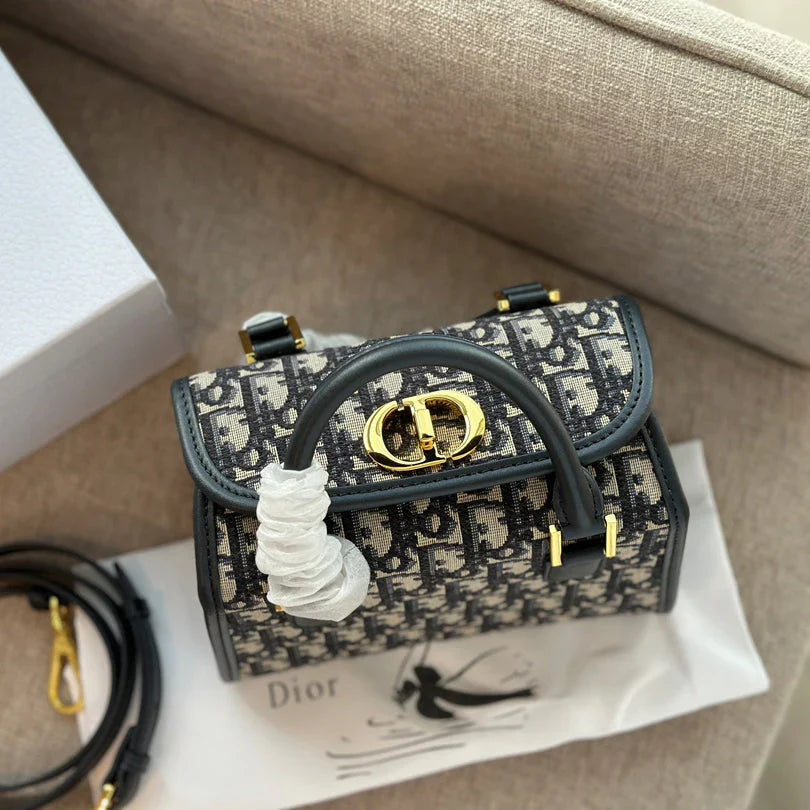 2026 Exquisite+leather+bags-680