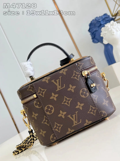 2026 Exquisite+leather+bags-359