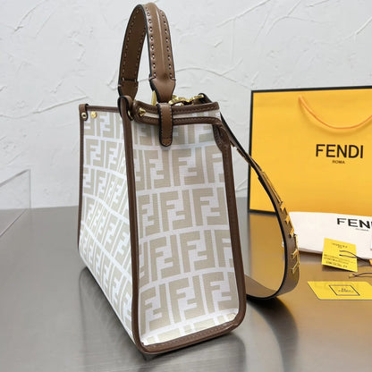2026 Exquisite+leather+bags-477