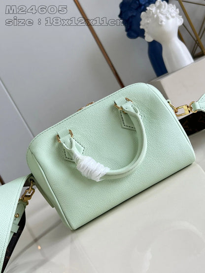 2026 Exquisite+leather+bags-361