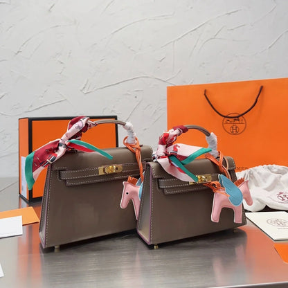 2026 Exquisite+leather+bags-646