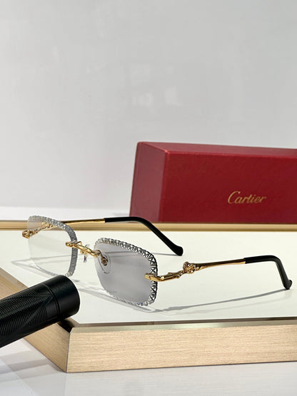 2026 Diamond-cut glasses that change color when exposed to ultraviolet light