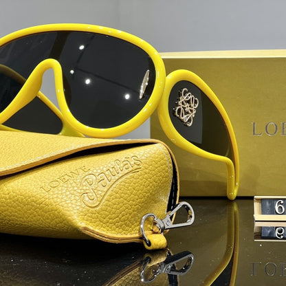 2024 Large Frame One Piece Printed Sunglasses