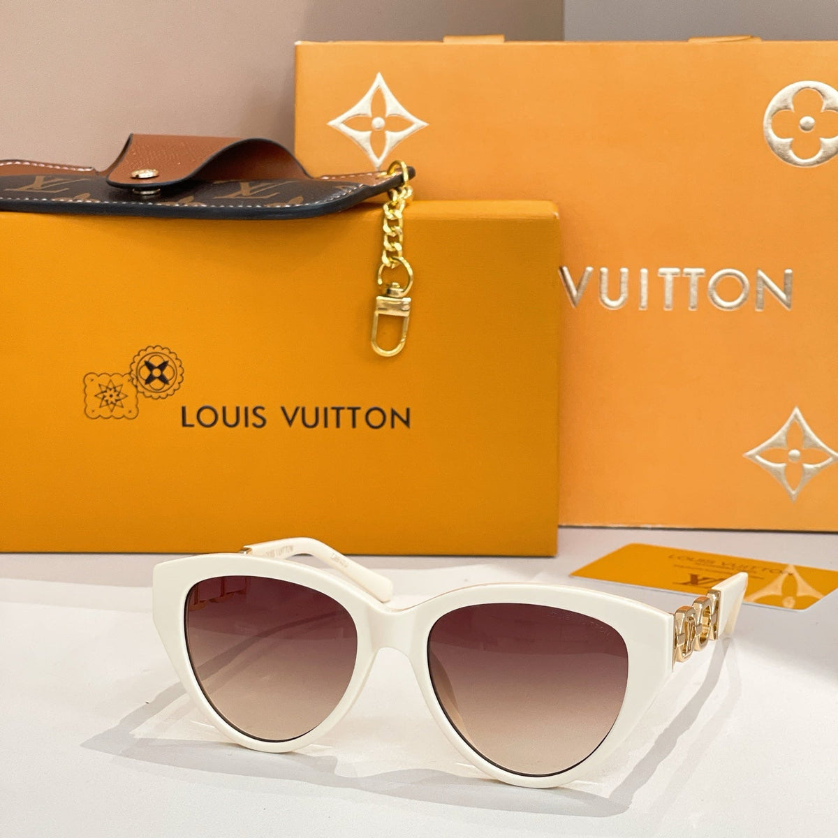 2024 Cat Shaped Sunglasses