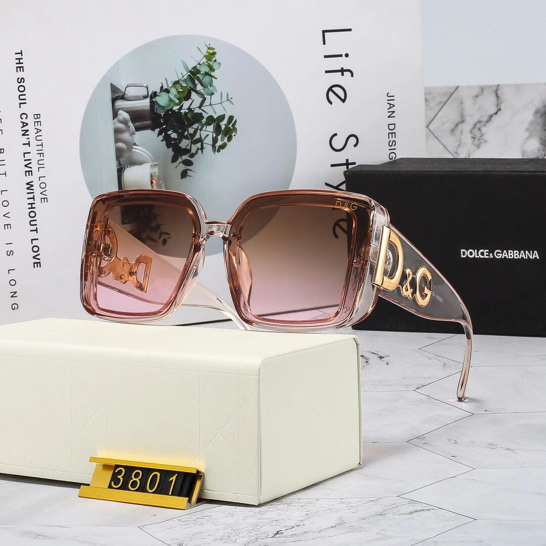 2026 Woman's Thick Frame Fashion Sunglasses