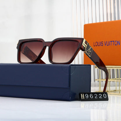 2026 Classic Fashion Square Sunglasses