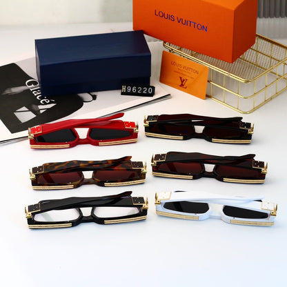 2026 Classic Fashion Square Sunglasses