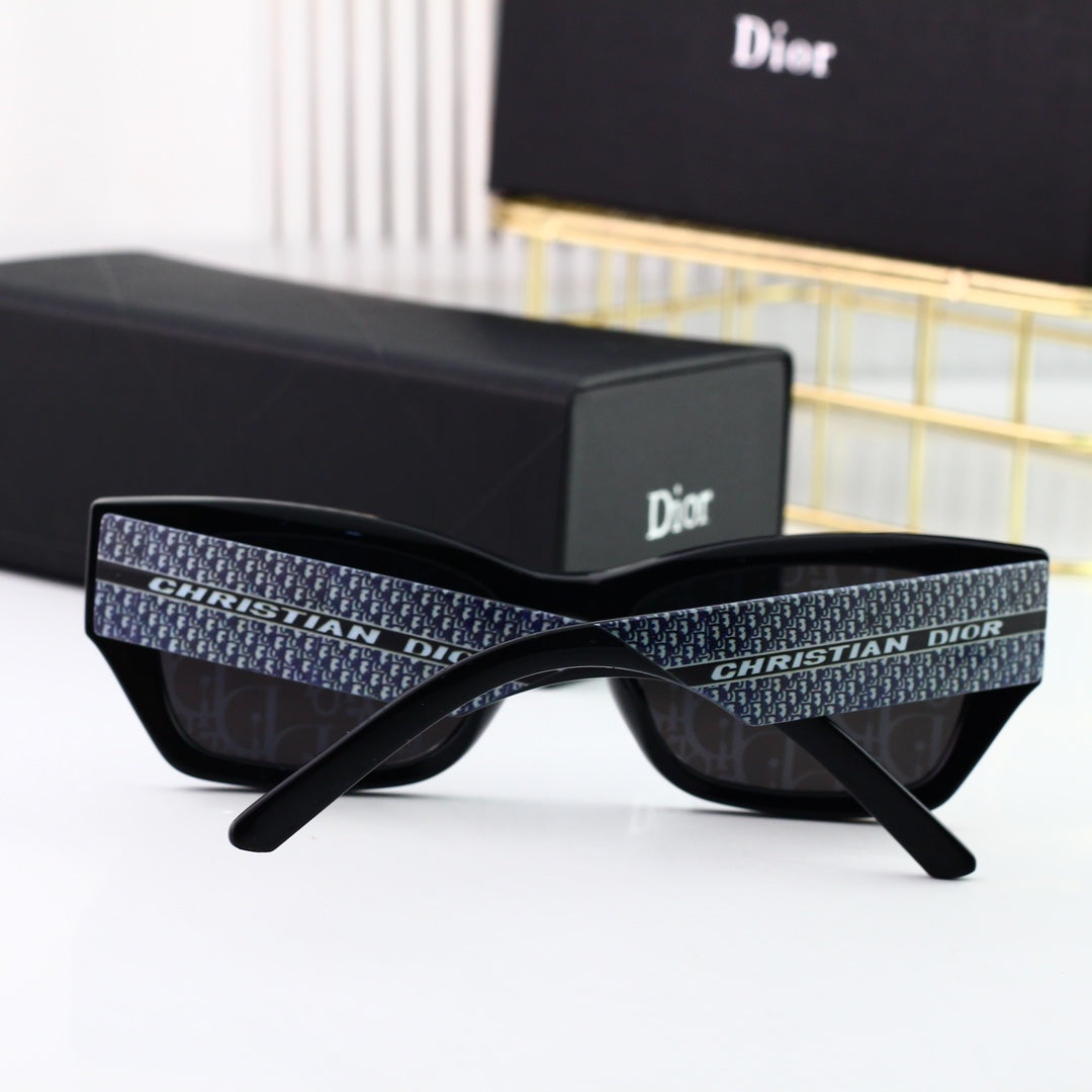 2026 Retro Embossed Polarized HD Sunglasses