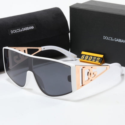 2026 Oversized Fashionable Metal Frame Sunglasses